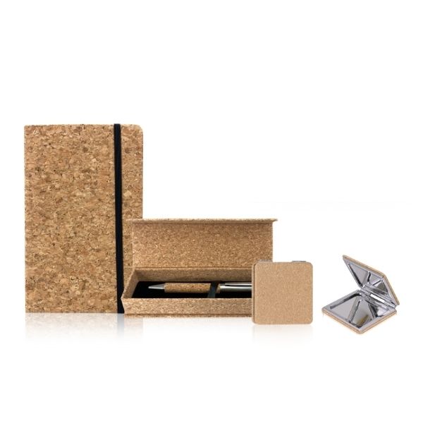 סט הכולל: 
מחברת שעם A5 +
מראת כיס שעם + 
עט שעם בשילוב מתכת בקופסת שעם. 